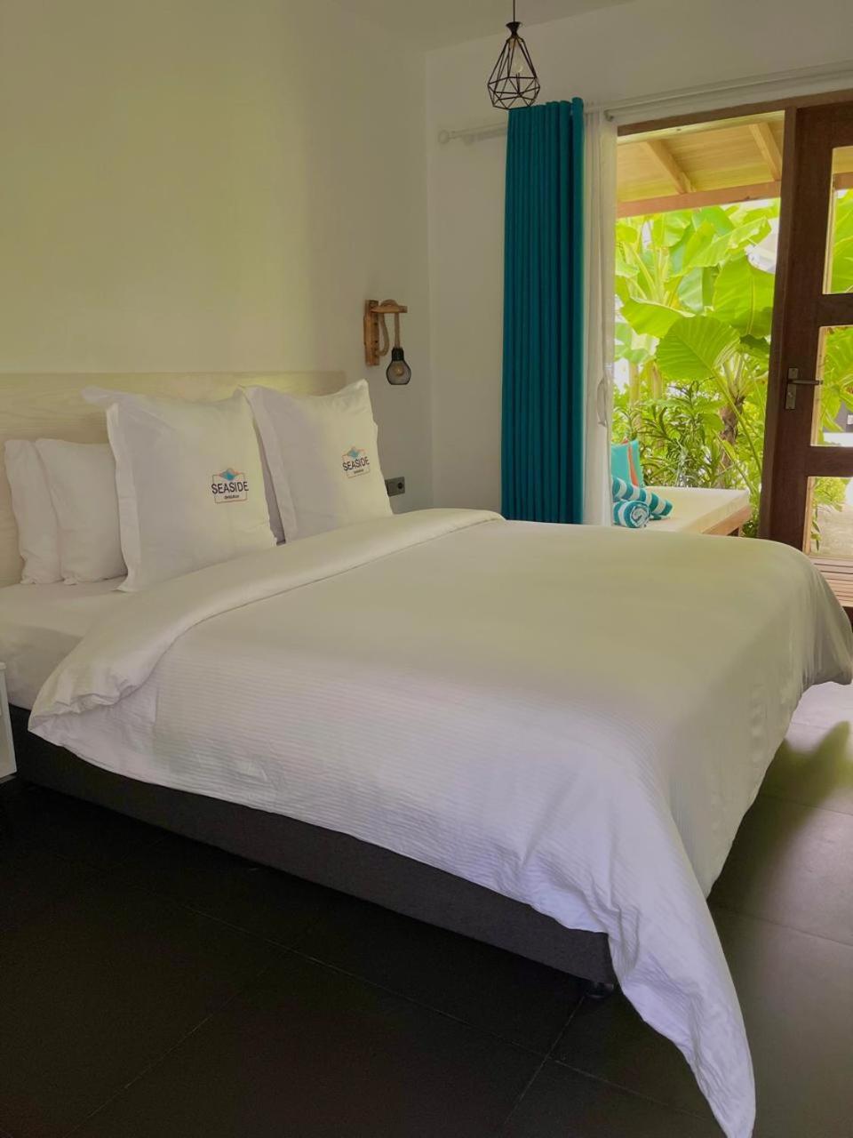 Hotel Seaside Dhigurah Dhigurah  Exterior foto